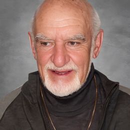 cHCNXljY2oDJBH5N7pjE7uss3NFeDob63YjHm4Mx