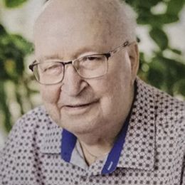 kUvrvmbimbUkevQKgd9yaiHnOFkCr5zt1qXZkLxP