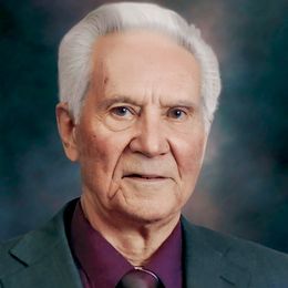 fnWF85fIM56XxNAfY2PcyEYsbkBdqz1UgSRaUg1g