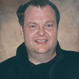 5G2ZHOLhuevB49VYESxfMPFtxT64P5OoVucYMpIk