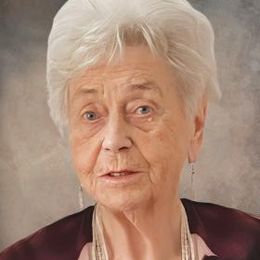 1N1Kb40sdCnYFeTYFV0qbwS9Socdc3wVLESM4RTd