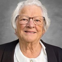 vcY5mxrEmzyBOx5EamjwAyYNaPShSzaYU8OC8128