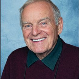 Photo of Pierre Charbonneau, obituary