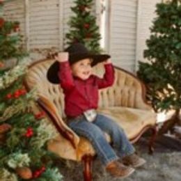 3BdcJtsWuaE8Fj0EMU5FvEUrzrBFXWbxzVb01bG5