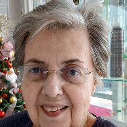 OMkQlSYci67jXMMle31ZE1MJQEhukwibHUG2jCCh