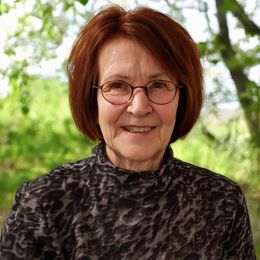 5ZJwN8ymy2eIHaUdlcX1g5kbjBZpbcRoLR1VhKFz