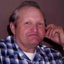 CKx6DnPKkEmZ8Yy4f5IJ08KpKe1WfLhFyInFtLon