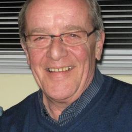 1xURh2NrLsCrHNDNJnOtO8cV2UjJqf9UN8XgxmGg