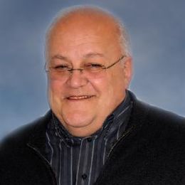 fVNuyNRdeCunwKjUT2R8okXz531avsJXs6uClyfO