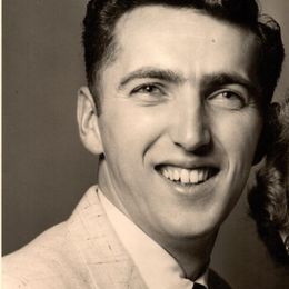 r4WocwPKX6UuPlTuQ3hrL3SElh5WQQnH9ysNaJQd