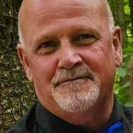 MCKLuWzJyjKuA9jK5x9fFrMtZwWP719bmeqnSN79