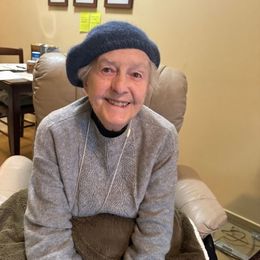 49ULlp7kpHsxb3zNiKAHvrkhUZNTVJSilN0UcfBr