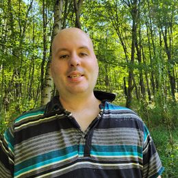 AdCG6PLIGzSxSfuRqL4ErmoyKCgArLLi3zrYbotX