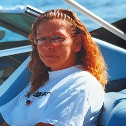 UEbsOpBa4HBch0DDeONE7bM9xhzFYQ6neRN9Lg76