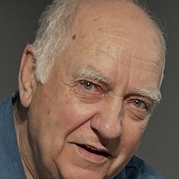 LPpM598MbxzcVsIvWacTQ5wg9J5hMEepDUs49vaF