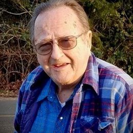 Photo of Douglas Edward Fletcher, obituary in Chapais