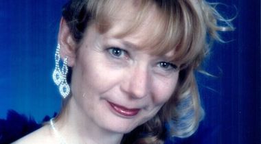 Sheri Gilbert Carl