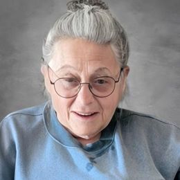 Photo de Christiane Perrins, avis de décès à Windsor