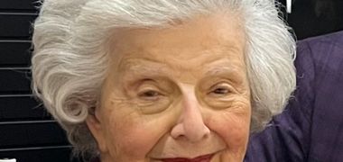 Suzanne Shuchat