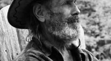 Peter Larkin