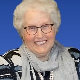 Photo of Simonne Girardin, obituary in Warwick