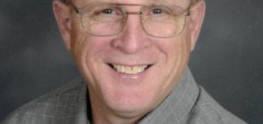 Larry L Edwards