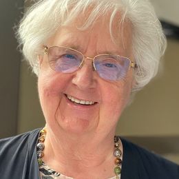Photo de Coyea (Née Rouble), Joan Elizabeth, avis de décès à Bury
