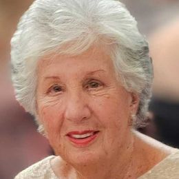 Photo de Donna Yampolsky (née Henneman), avis de décès à Côte-Saint-Luc