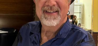 Brian K Woloshin