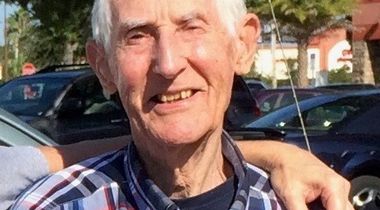 Robert James Saxton Sr.