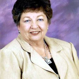 Photo de Margaret Jeanette Bassett, avis de décès