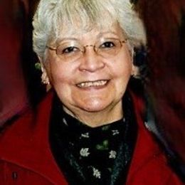 Photo of Heloise O'Neill, obituary
