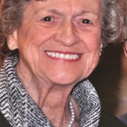 Photo de Denise Paquin (née Denis), avis de décès à Québec