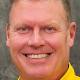 Photo of Glenn Power Graves, obituary