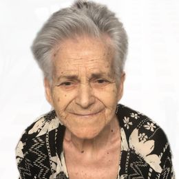 Photo de Nina Benzaquen (née Medina), avis de décès à Dollard-des-Ormeaux