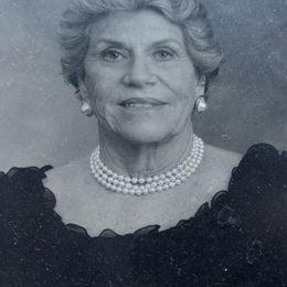 Photo de Martha B Hartfiel, avis de décès