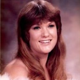 Photo de Kay Robin (Allen) Norwood, avis de décès à Martinville