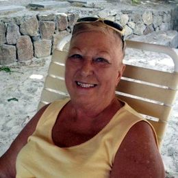 Photo of Bertha Warren, obituary