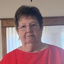 Photo of Diana Lynn Klein, obituary in Linton