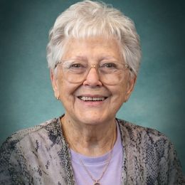 Photo of Joyce A. "Susie" Thomas, obituary in Cowansville