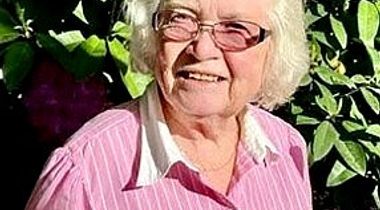 Linda Earle Graham