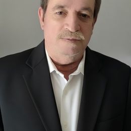 Photo of Gilberto González, obituary
