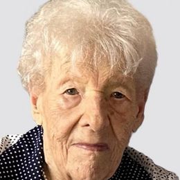 Photo of Lysiane Arson, obituary in Québec