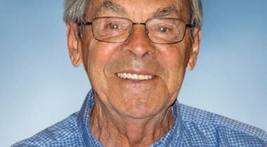 Yvon Dubé