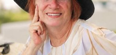 Suzanne Mayer