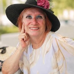Photo of Suzanne Mayer, obituary in Gatineau
