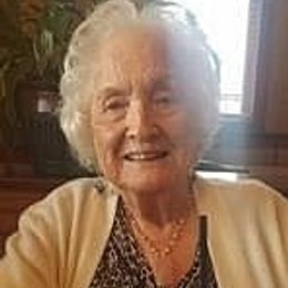 Photo of Wilma J Bennett, obituary
