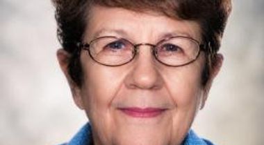 Huguette Laperrière Sarrazin