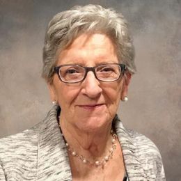 Photo of Denise Banville, obituary in Québec