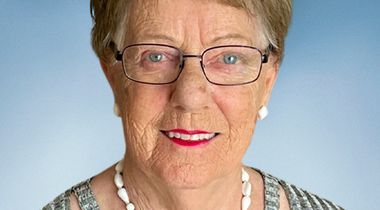 Jeannine Deschênes